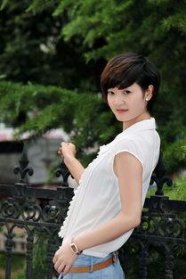 高妍图片,光影交织下的艺术魅力