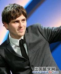 一纳个人资料,才华横溢的纳先生传奇故事