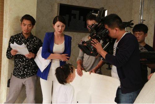 李靓雨搞笑视频,带你领略幽默魅力